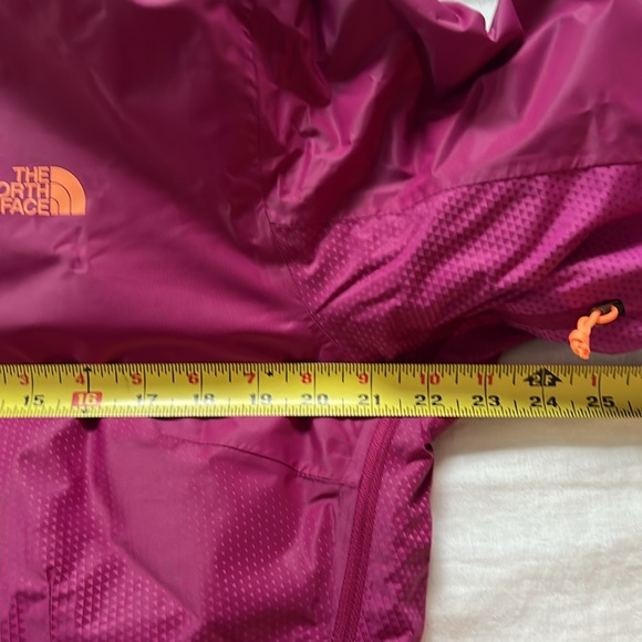 NWT The North Face Fuseform Dot Primaloft Jacket M L - Picture 10 of 11